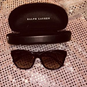 RALPH LAUREN SUNGLASSES W/ CASE 🕶✨